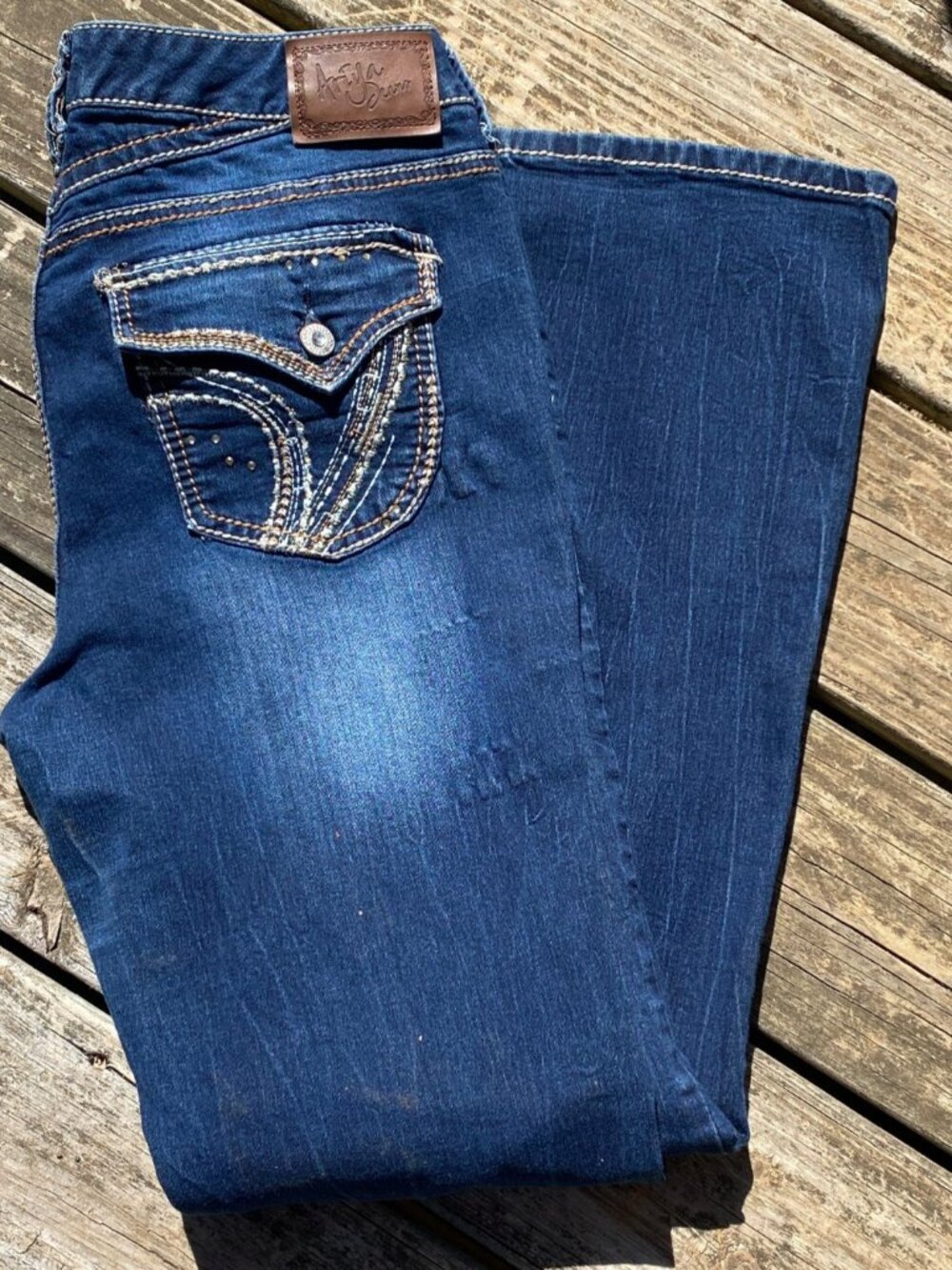 Boot-cut Denim Jeans Embroidered Stitch Pockets Ariya Jeans Size 15/16 Stretch
